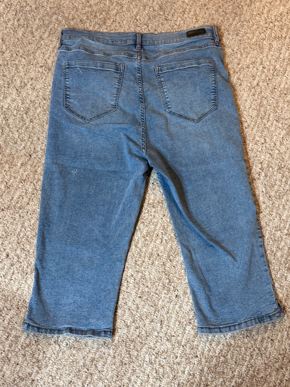 Nicole Miller SoHo High Rise Capri Pants, size 16 - Picture 2 of 7